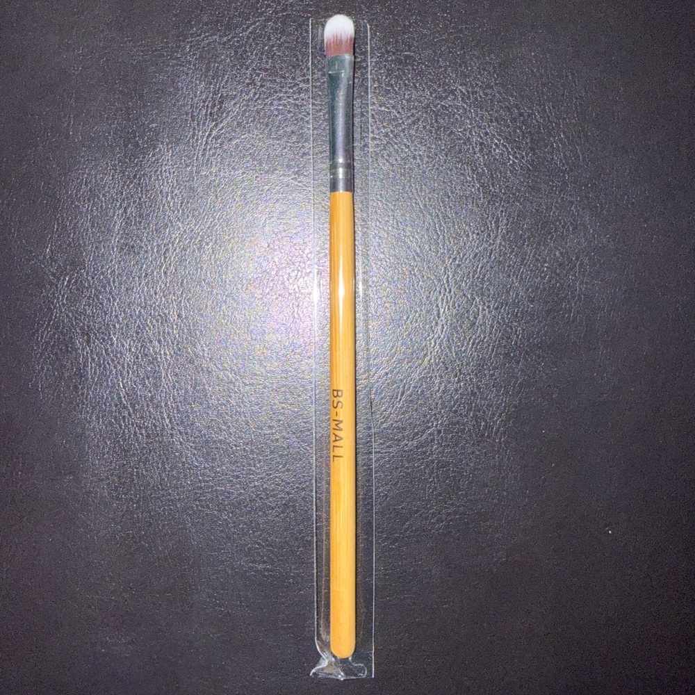 🛍️BS-MALL Makeup Medium Brush🛍️